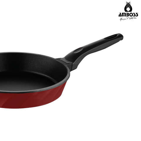 Vento 7 Parça Döküm Titanyum Kaplama Tencere Tava Seti Kırmızı