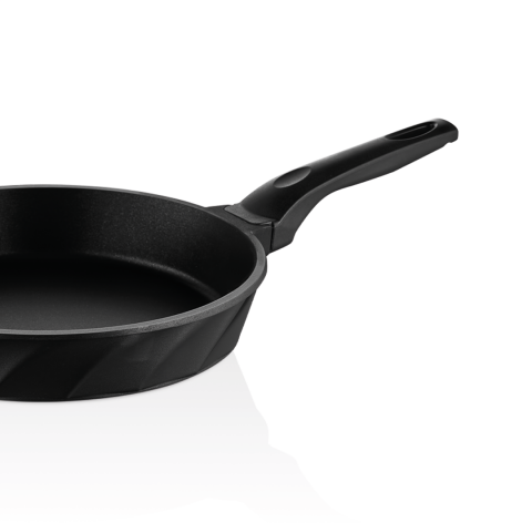 Amboss Vento 6 Parça Döküm Cam Kapaklı Tava 18-22-26 cm